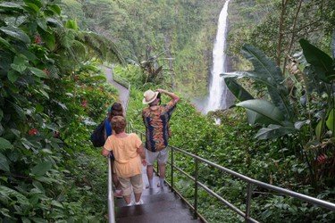Akaka Falls- Big Island Grand Circle Island Tour