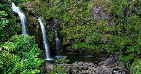 Waterfall_RoadToHana_Maui f-1